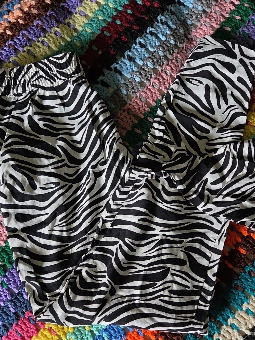 H&M Divided Animal Print Pullon Trousers. Size 4. NWOT.